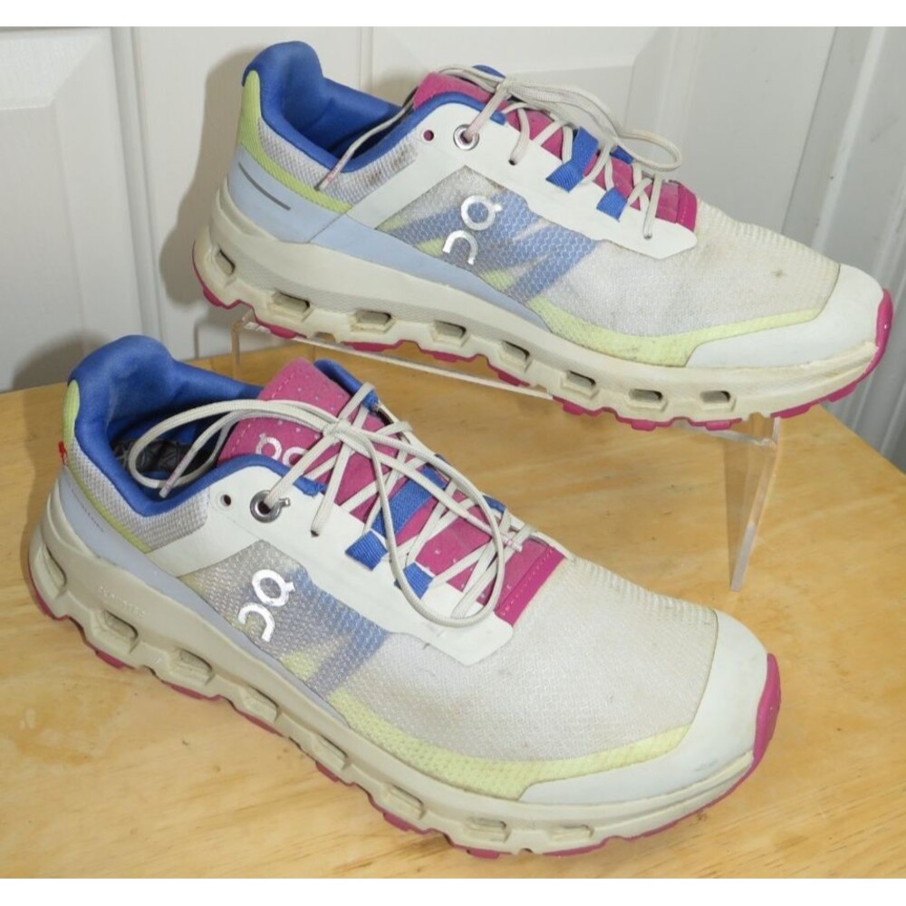 On Cloudvista Women's 'Heather Rhubarb' Trail Running Shoes Size 8